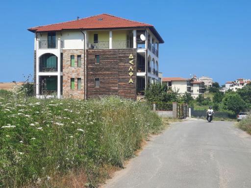 Family hotel Delfa - Housity