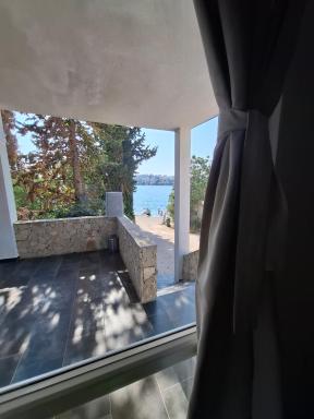 Beach House - Housity
