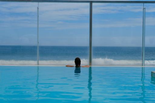 Beachfront · Private Beach Hotel Suites de Mar - Housity