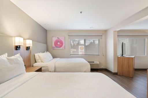 Best Western Lake Oswego Hotel & Suites - Housity
