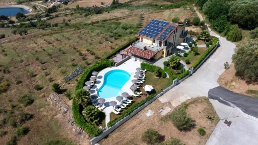 Agriturismo L'Oasi - Housity