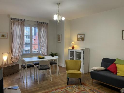 Appartement à Moulins: Confort avec Balcon, Draps et Linge Inclus - FR-1-489-398 - Hizvo
