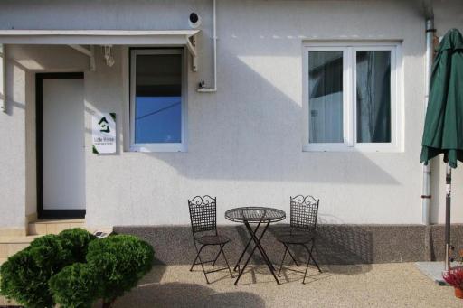 Little House - Housity