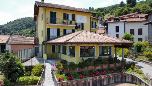 Hotel BB Villa Orchidea - Housity