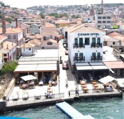 Ayvalik Cihan Otel - Housity