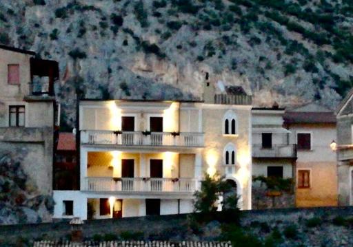 Le Terrazze Sul Pollino B&B - Housity