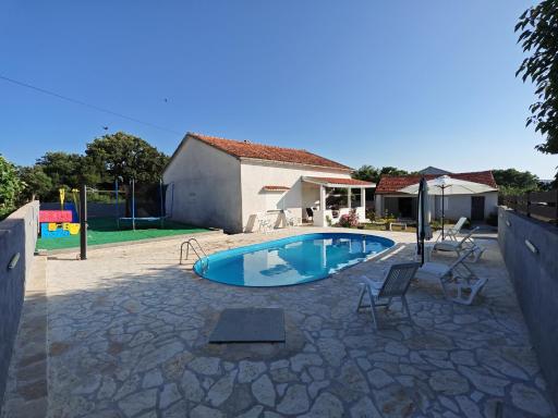 Holiday home LAURA - Housity