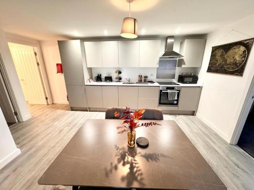 Stunning 2 bedroom apartment in Billingham! - Housity