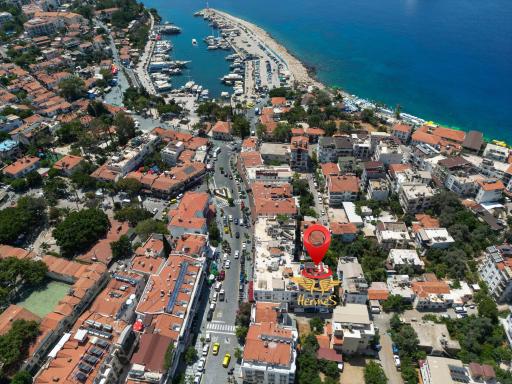 Hermes Hotel - Housity