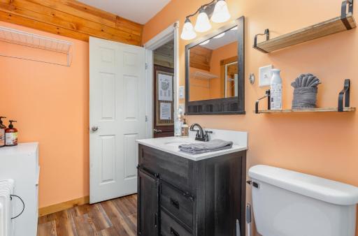 Acorn Cottage at Hocking Vacations - Housity