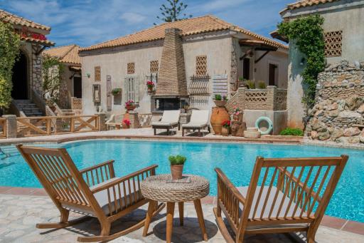 Garden Village Studios & Apartments - Housity