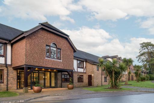 Crowne Plaza Felbridge - Gatwick, an IHG Hotel - Housity