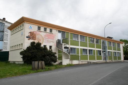 Auberge de jeunesse HI Poitiers - Housity
