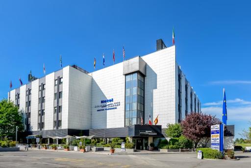 Hotel Bologna Airport - Housity