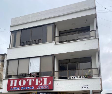 Hotel Lina Maria - Housity