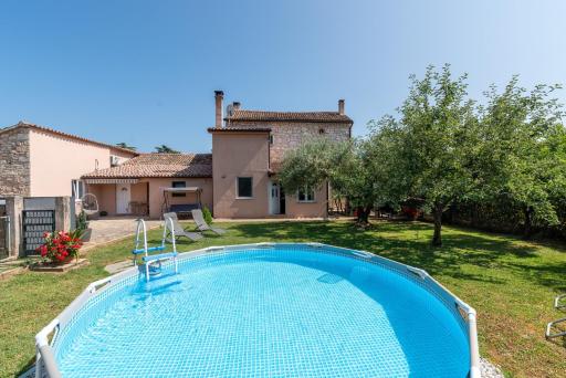 Apartment Zara - Housity