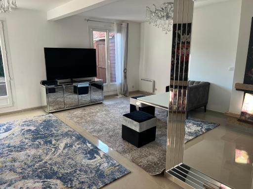 Maison Serenity Domont Retreat - Housity