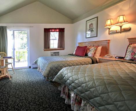 River's Edge Resort - Housity