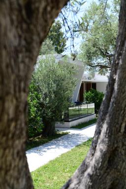Luna Mare Boutique Seaside - Housity