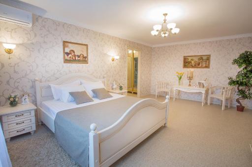 Luxury Apartments with Jacuzzi - Housity