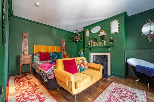 Mademoiselle's Boutique Holiday Accommodation - Housity