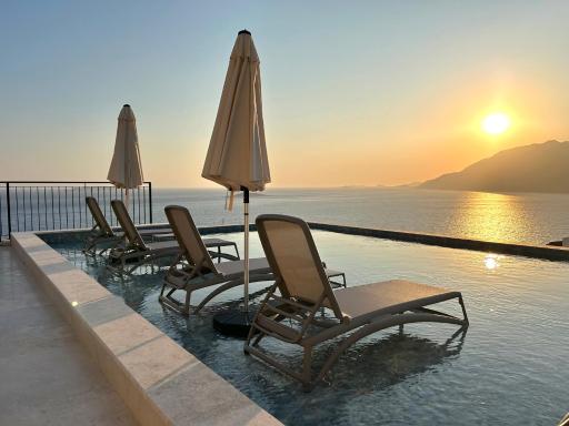 Lyxos Hotel - Housity