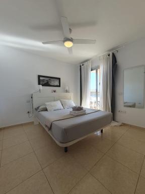 La Ladera El Medano Beach Apartment - Housity