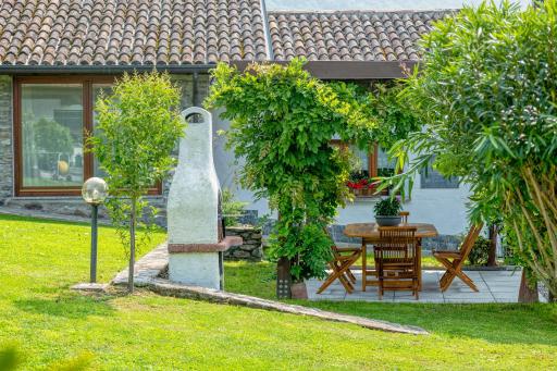 Il Granaio - Historic Molino Maufet Watermill - Lake Como - Housity