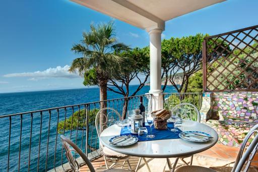 Villa del Mar Stunnig Sea View - Housity