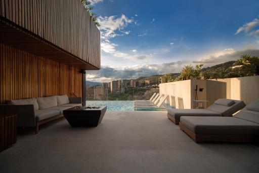 Binn Hotel - Housity