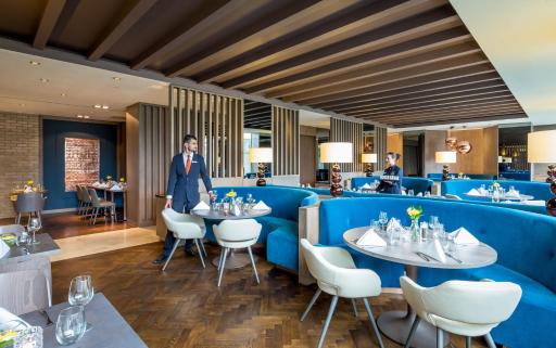Clayton Hotel Chiswick - Housity