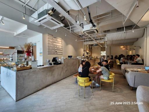 Alocassia Serviced Apartments - Housity