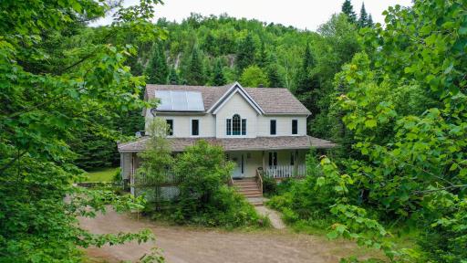 Gîte Crystal Inn - Housity