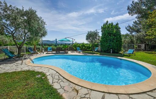 Nice Home In Sarrians With Wifi - Housity