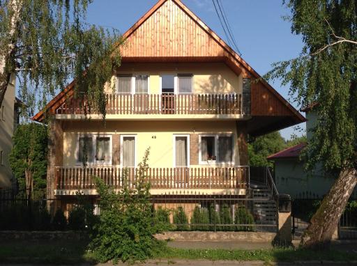 Attila Apartmanház - Housity