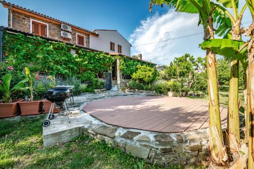 Istrian Stone House with big garden - Housity