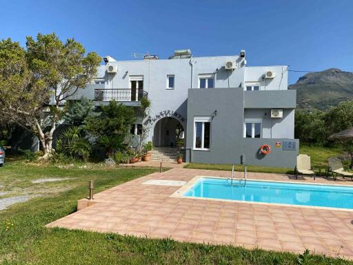 Labyrinth Studios - Housity