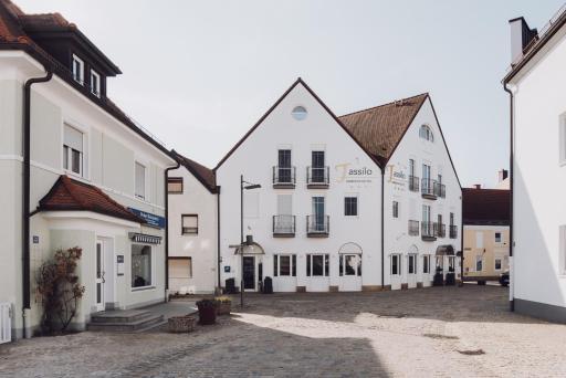 Ambienthotel Tassilo - Housity