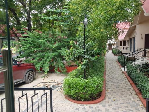 SANTINIKETAN RETREAT, Bolpur - Housity