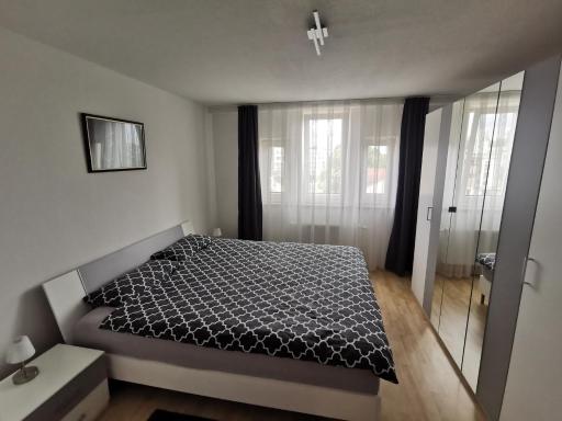 Sehr Schönes 2 Zimmer Maisonnette Wohnung - Housity