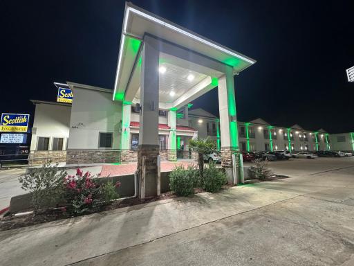 Scottish Inn and Suites - Housity