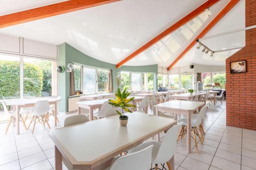 Hôtel La Petite Auberge - Housity