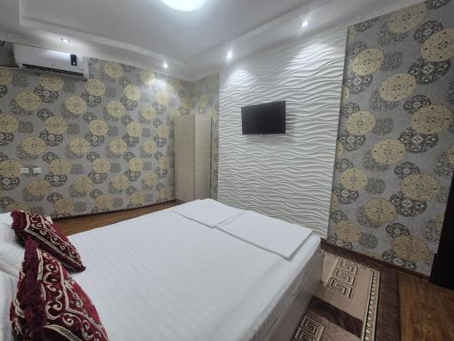 HOTELVAZIRA - Housity