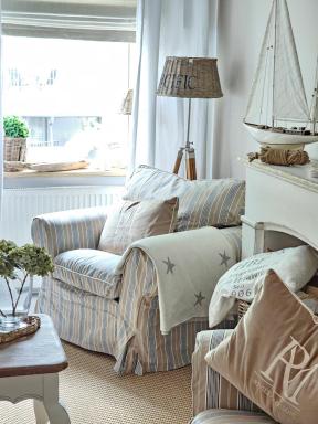 Beach House Old - Housity