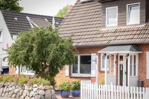 Pension Zur Brandung - Housity