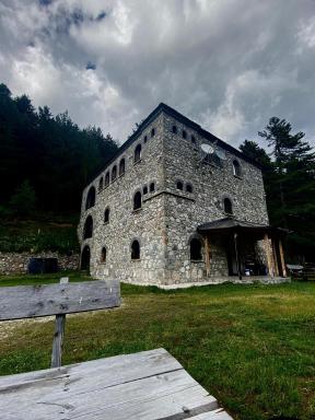 Kulla Guest House - Housity