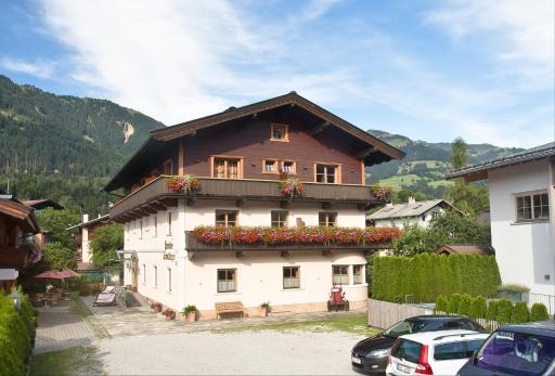 Pension Schmidinger - Housity