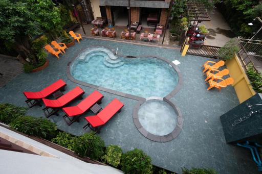 Riverside House Hotel - Housity