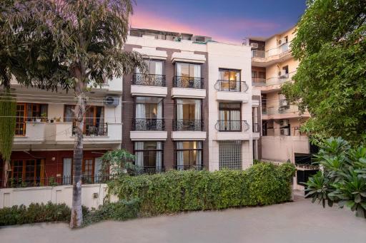 BedChambers Serviced Apartments, Cyberpark - Housity