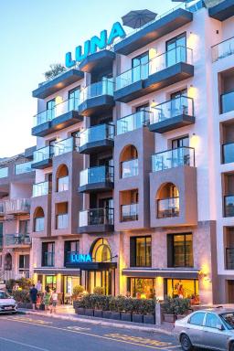 Luna Holiday Complex - Housity